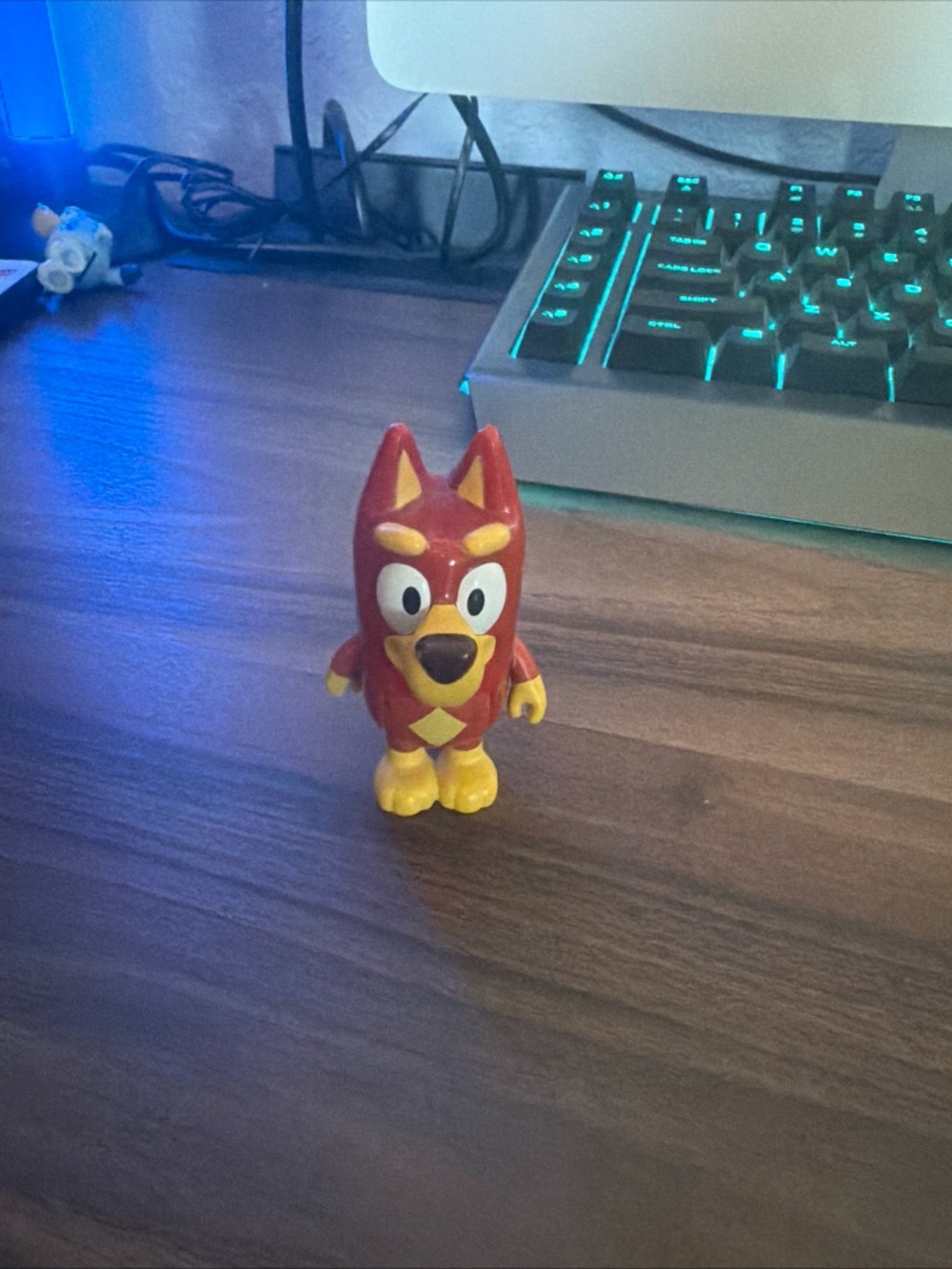 Rusty The Dog Bluey Action Figure Toy, Moose Toys